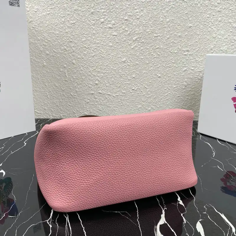 Pra*a bag 2204ya0049