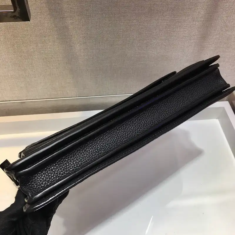 Pra*a bag 2204yz0004