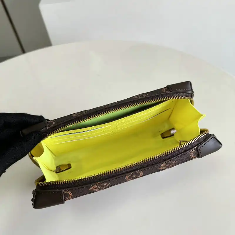 G*u*i bag 2205ya0025