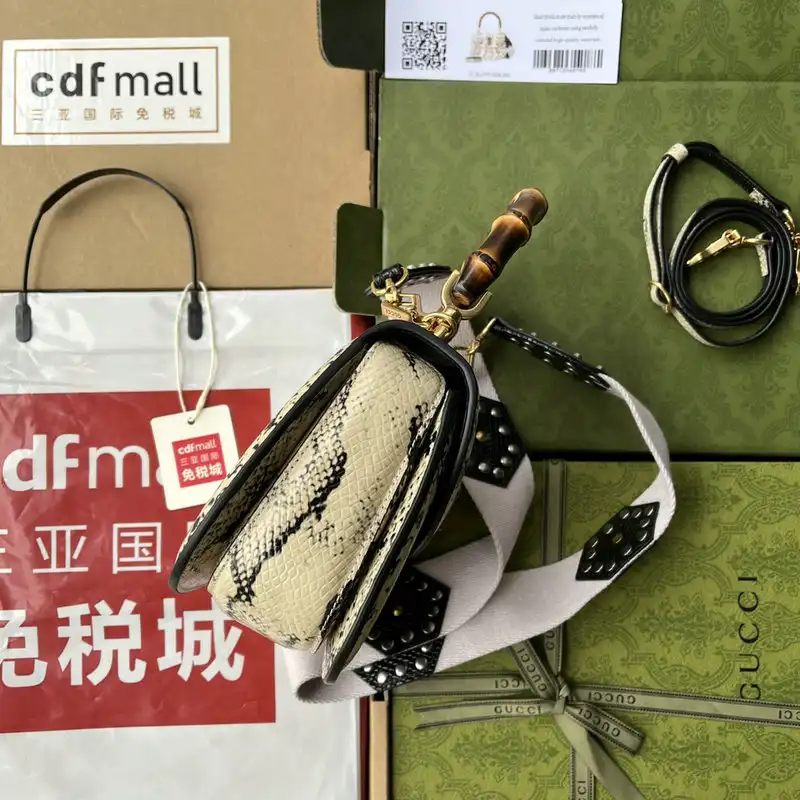 G*u*i bag 2205ya0041