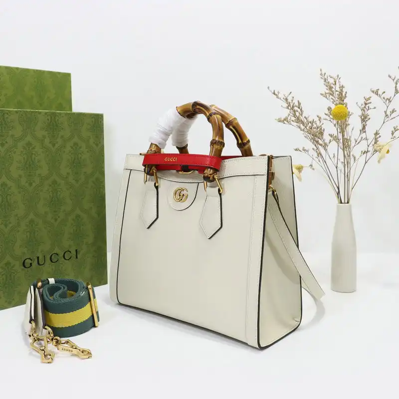 G*u*i bag 2206dj0032