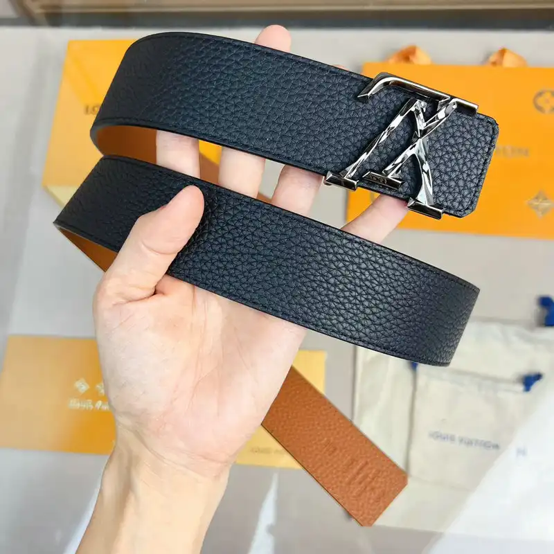 LV Belts 2207XF0009