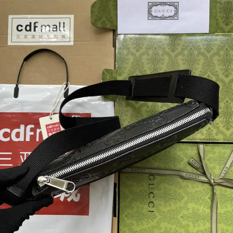 G*u*i bag 2208ya0002