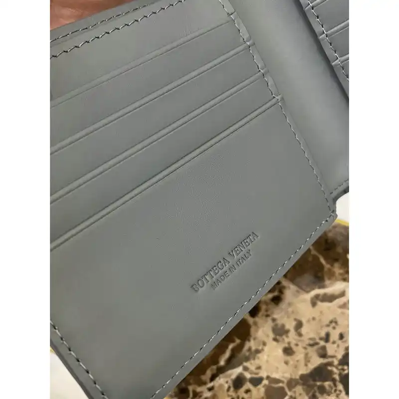 bo*te*ga Ve*ne*ta bag 2209sf0001