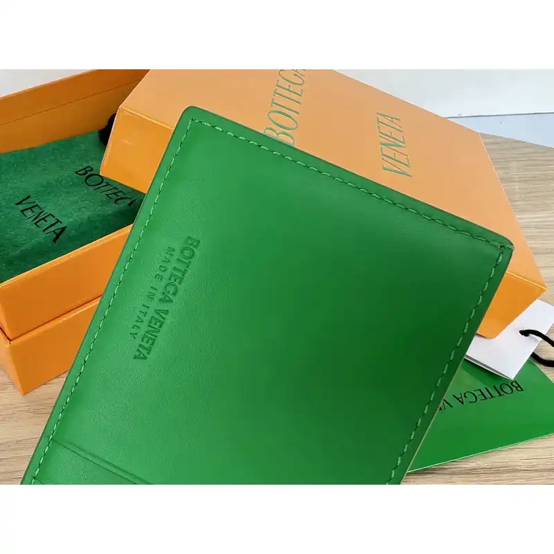 bo*te*ga Ve*ne*ta bag 2209sf0014