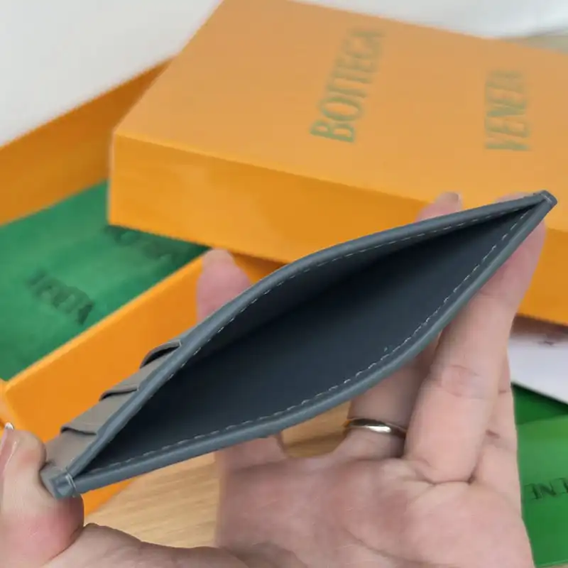 bo*te*ga Ve*ne*ta bag 2209sf0016