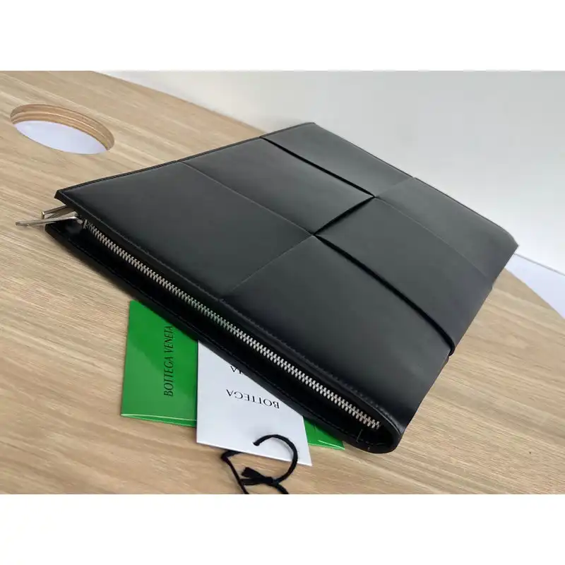 bo*te*ga Ve*ne*ta bag 2209sf0028