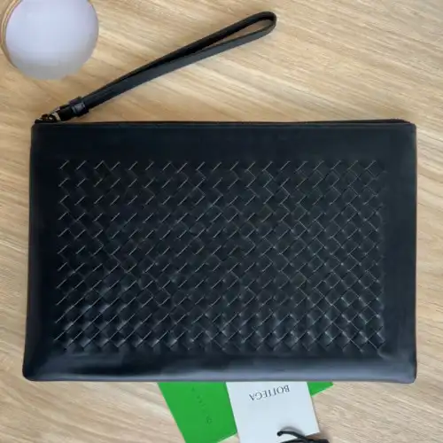 bo*te*ga Ve*ne*ta bag 2209sf0130