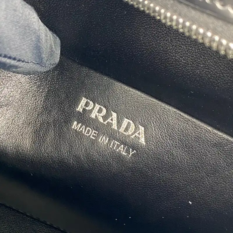 Pra*a bag 2210ya0124