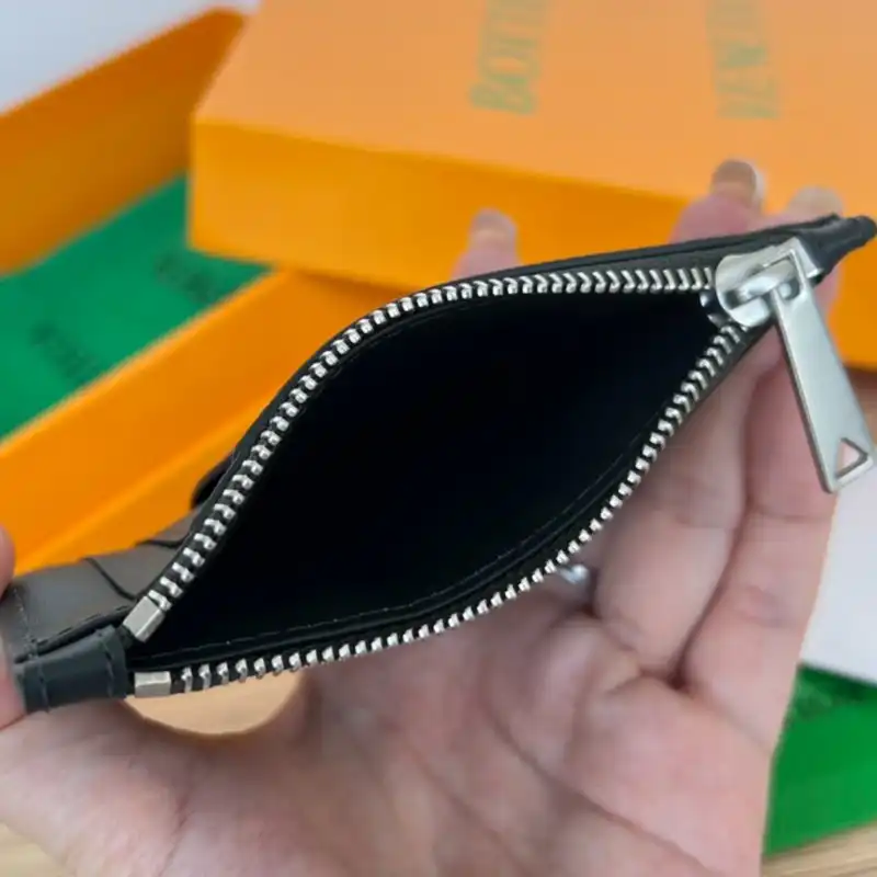 bo*te*ga Ve*ne*ta bag 2211sf0041