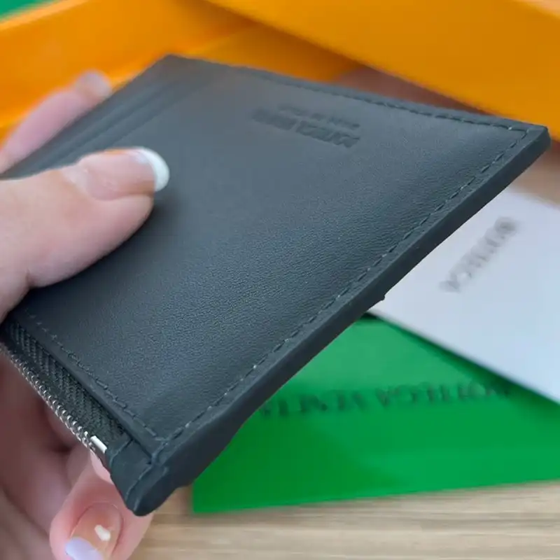 bo*te*ga Ve*ne*ta bag 2211sf0041