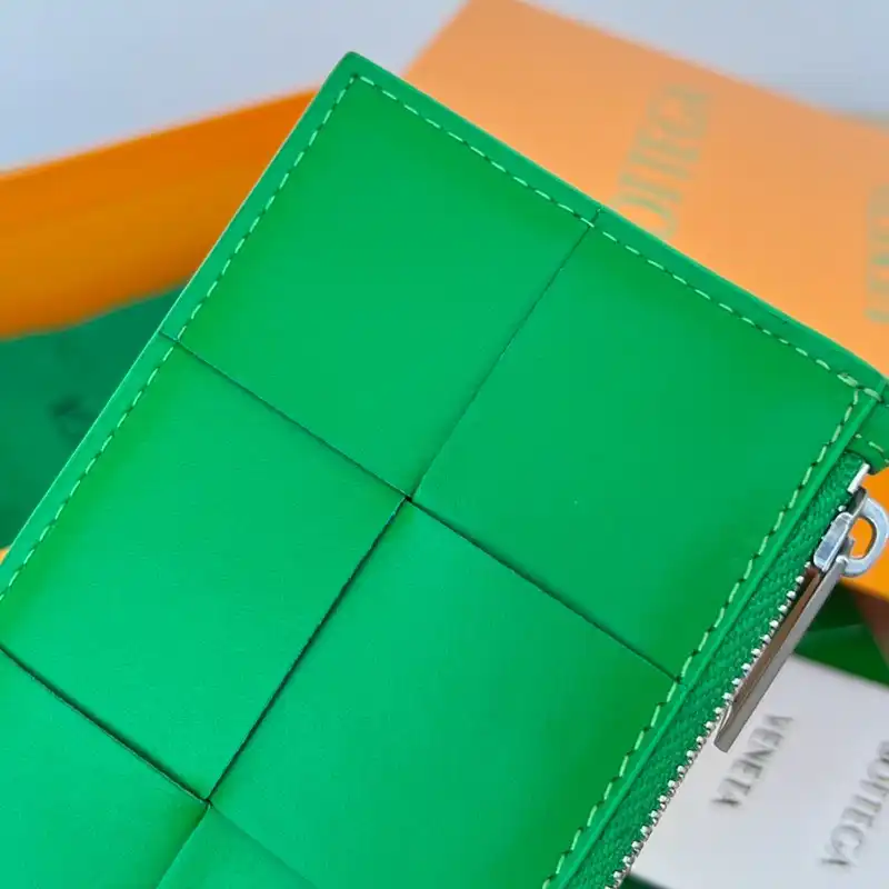 bo*te*ga Ve*ne*ta bag 2211sf0043