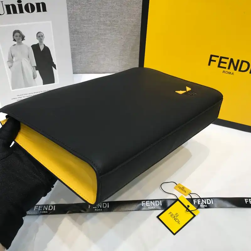 F**di bag 2212yz0026