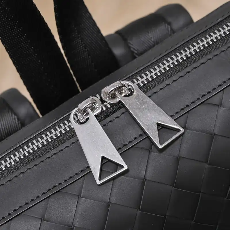 bo*te*ga Ve*ne*ta bag 2212yz0046