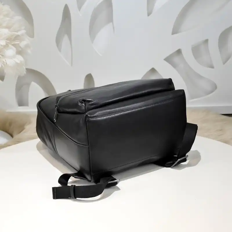 bo*te*ga Ve*ne*ta bag 2212yz0047