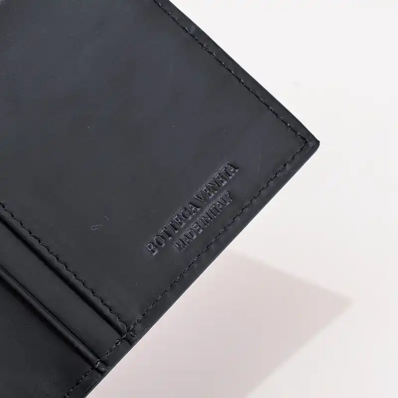 bo*te*ga Ve*ne*ta bag 2212yz0060