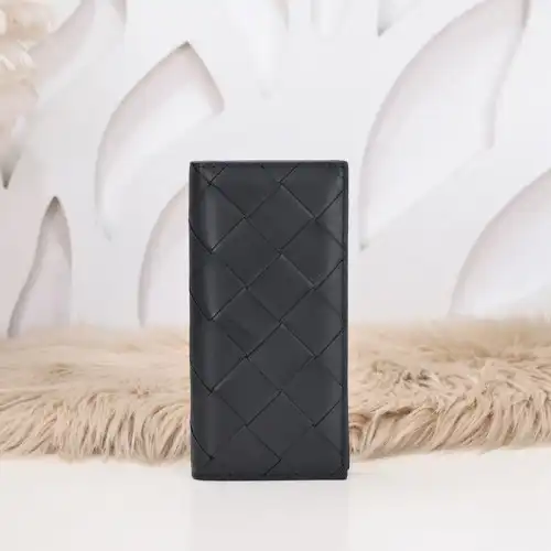 bo*te*ga Ve*ne*ta bag 2212yz0061