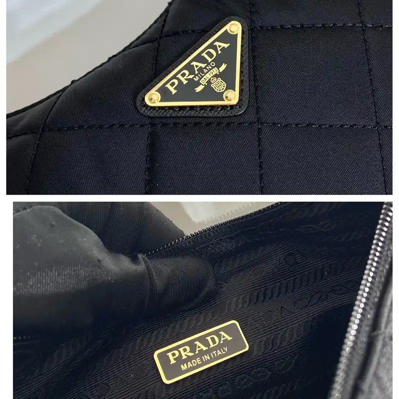 Pra*a bag 2301yz0008