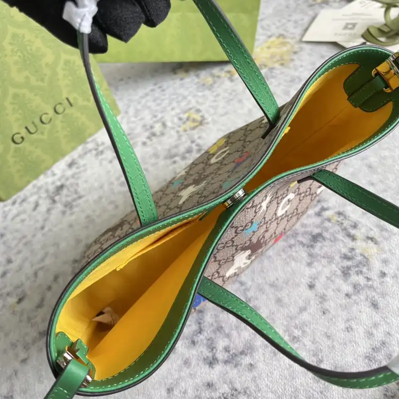 G*u*i bag 2306ya0140