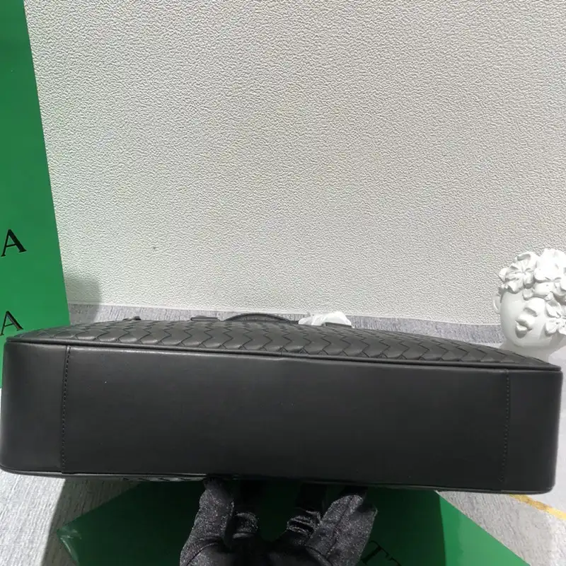 bo*te*ga Ve*ne*ta bag 2306yz0037