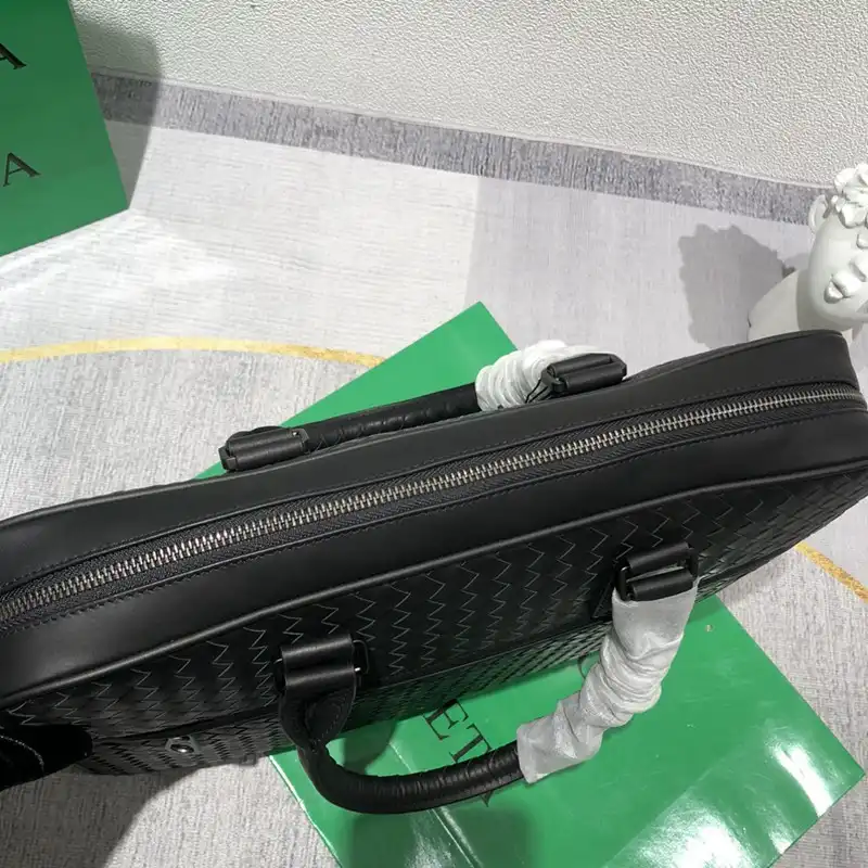 bo*te*ga Ve*ne*ta bag 2306yz0037