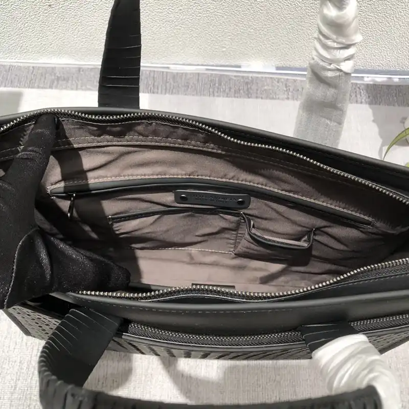 bo*te*ga Ve*ne*ta bag 2306yz0039