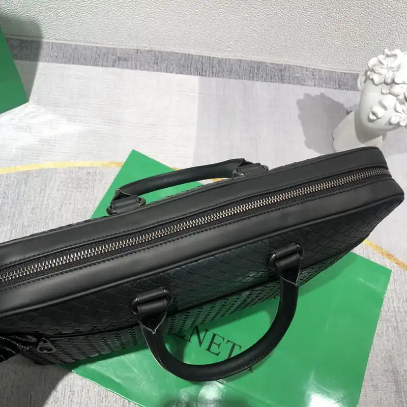 bo*te*ga Ve*ne*ta bag 2306yz0040