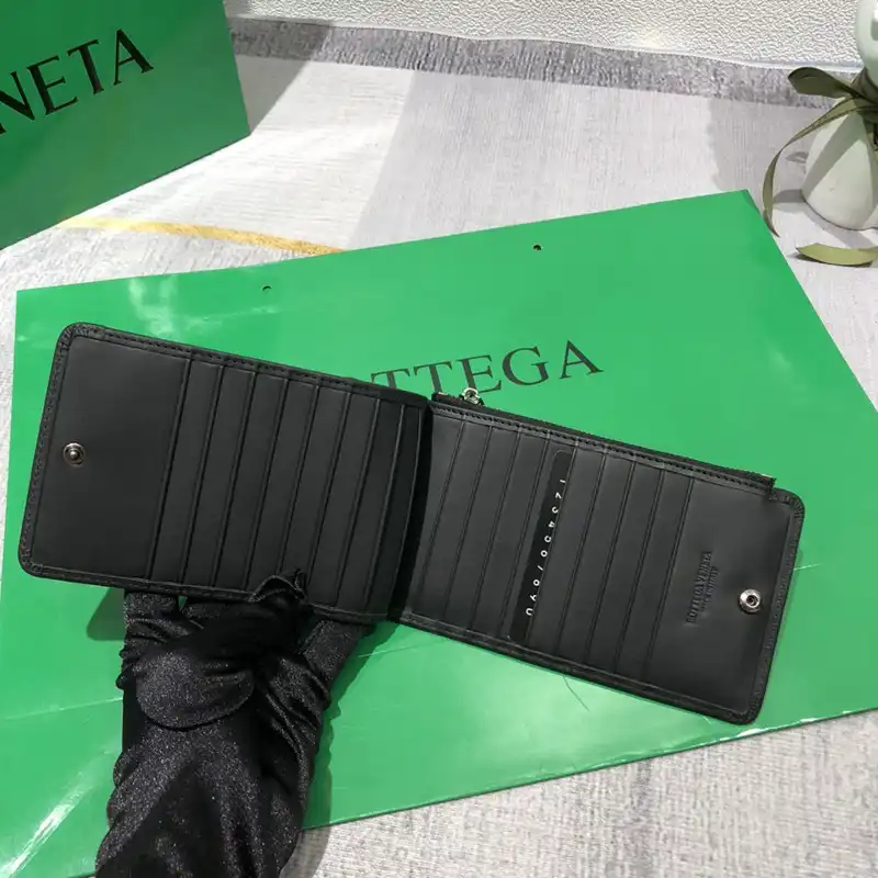 bo*te*ga Ve*ne*ta bag 2306yz0051