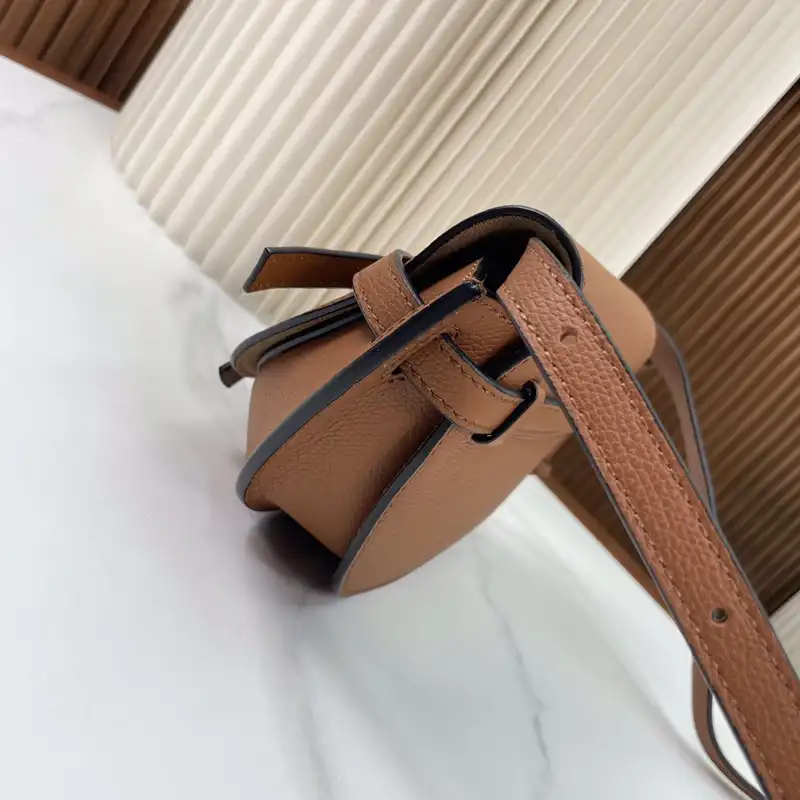 L0ew* bag 2309ya0139