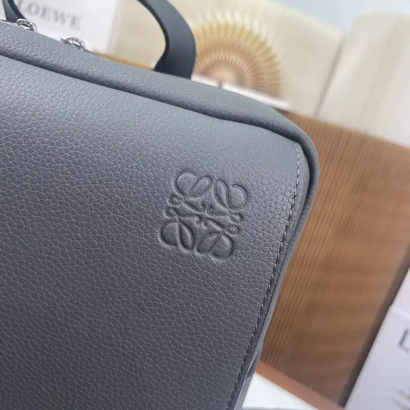 L0ew* bag 2309ya0160