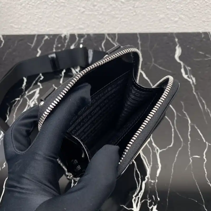 Pra*a bag 2309ya0189