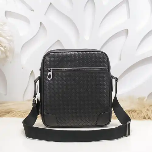 bo*te*ga Ve*ne*ta bags 2401ya0005