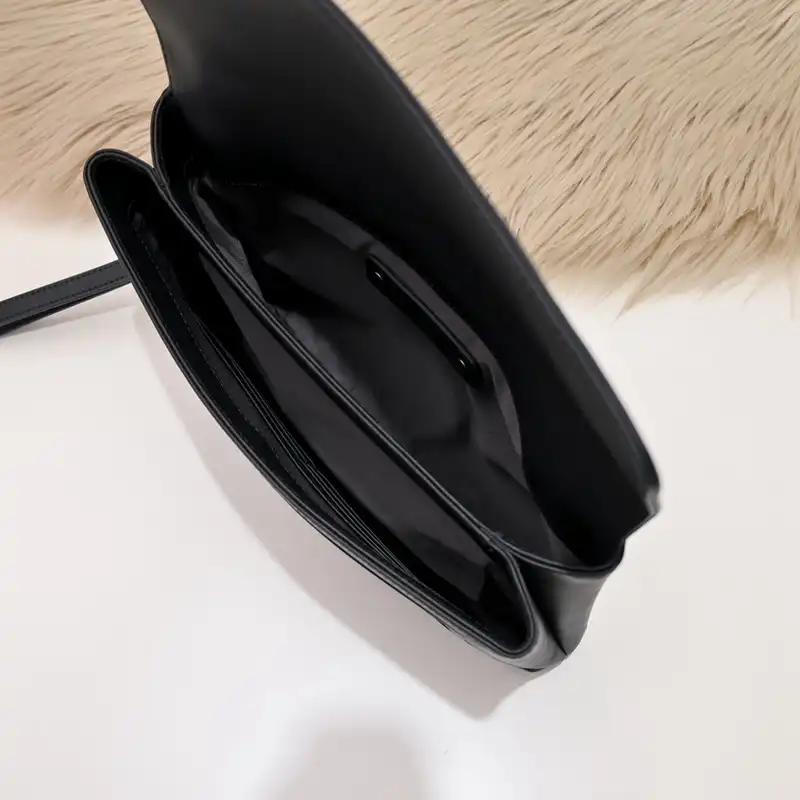 bo*te*ga Ve*ne*ta bags 2401ya0008