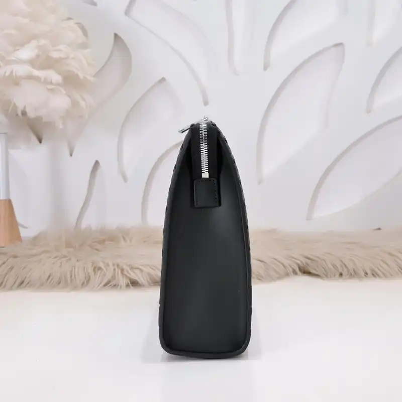 bo*te*ga Ve*ne*ta bags 2401ya0015