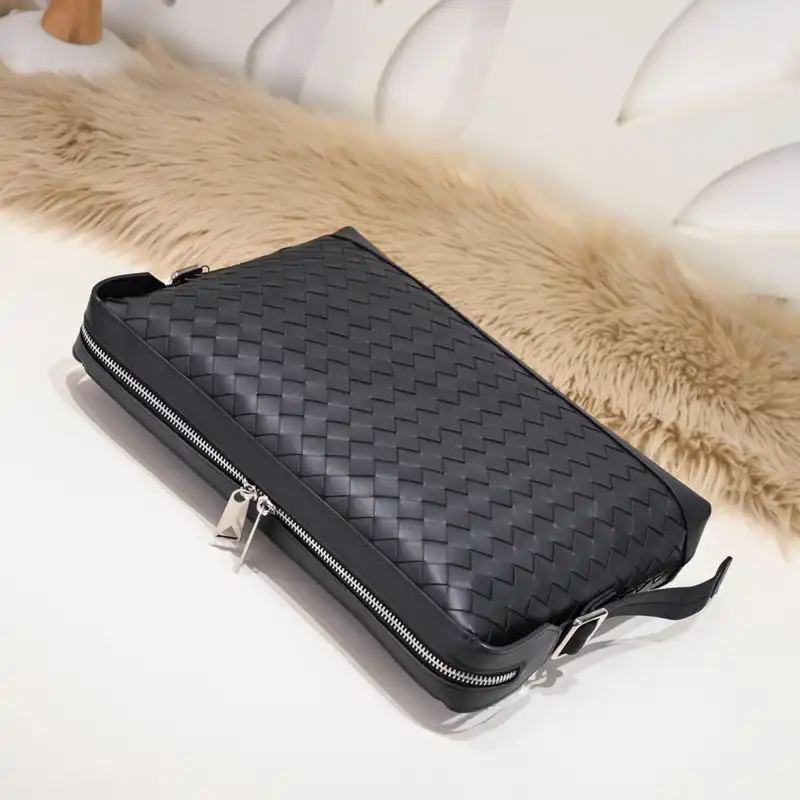 bo*te*ga Ve*ne*ta bags 2401ya0018