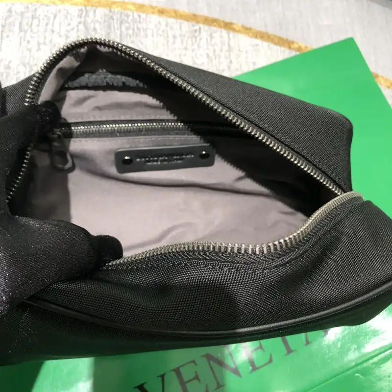 bo*te*ga Ve*ne*ta bags 2401ya0084