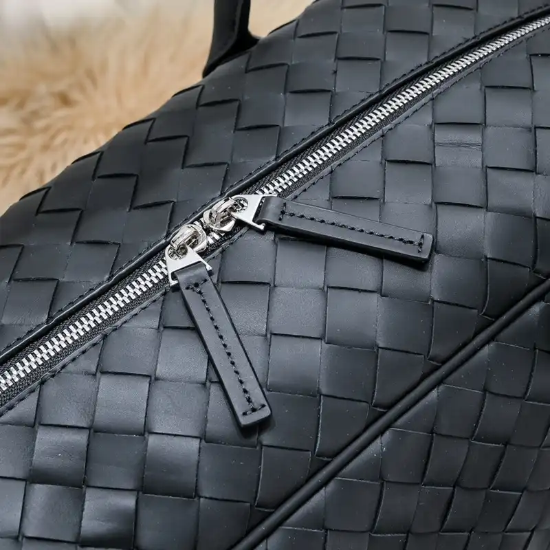 bo*te*ga Ve*ne*ta bags 2401ya0102