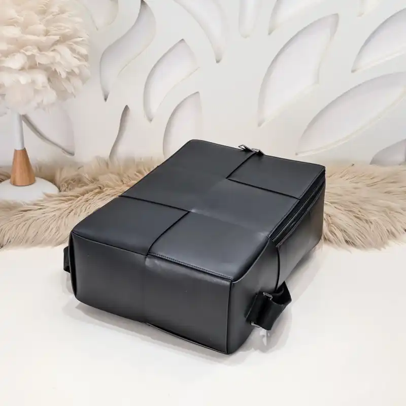 bo*te*ga Ve*ne*ta bags 2401ya0104