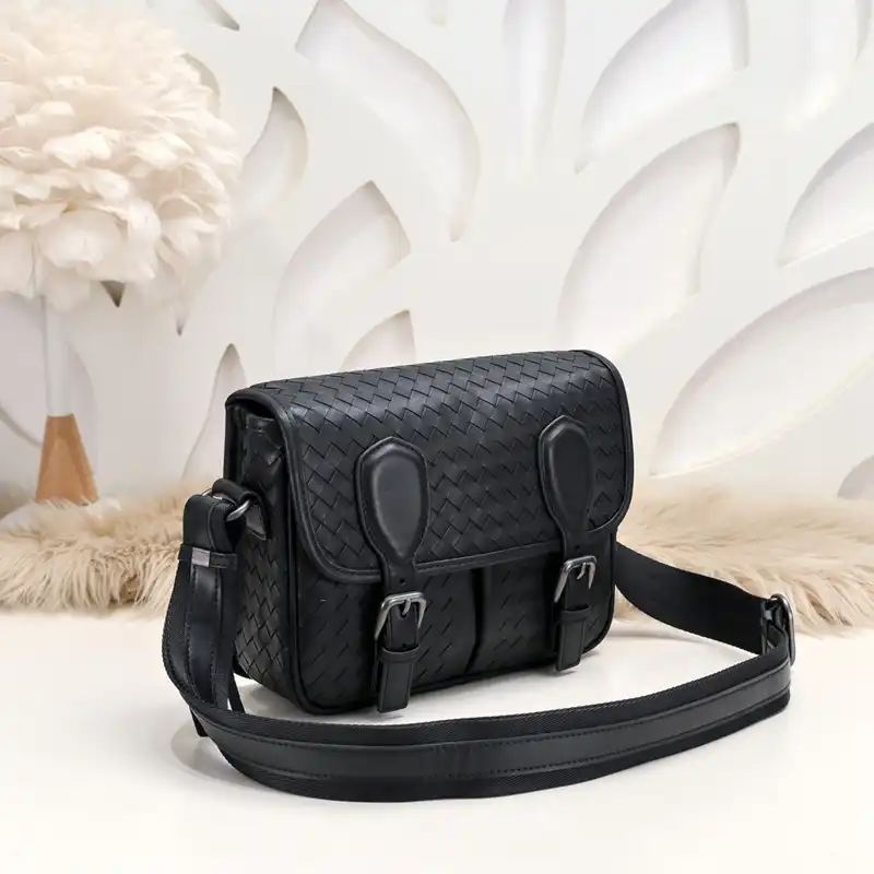 bo*te*ga Ve*ne*ta bags 2401ya0105