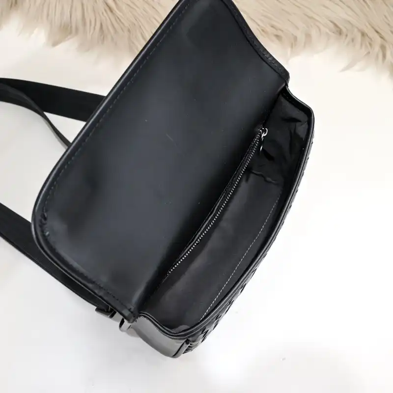 bo*te*ga Ve*ne*ta bags 2401ya0110