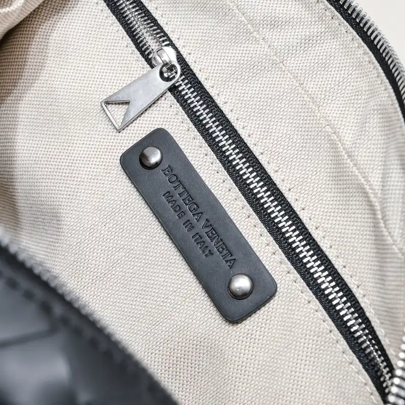 bo*te*ga Ve*ne*ta bags 2401ya0116