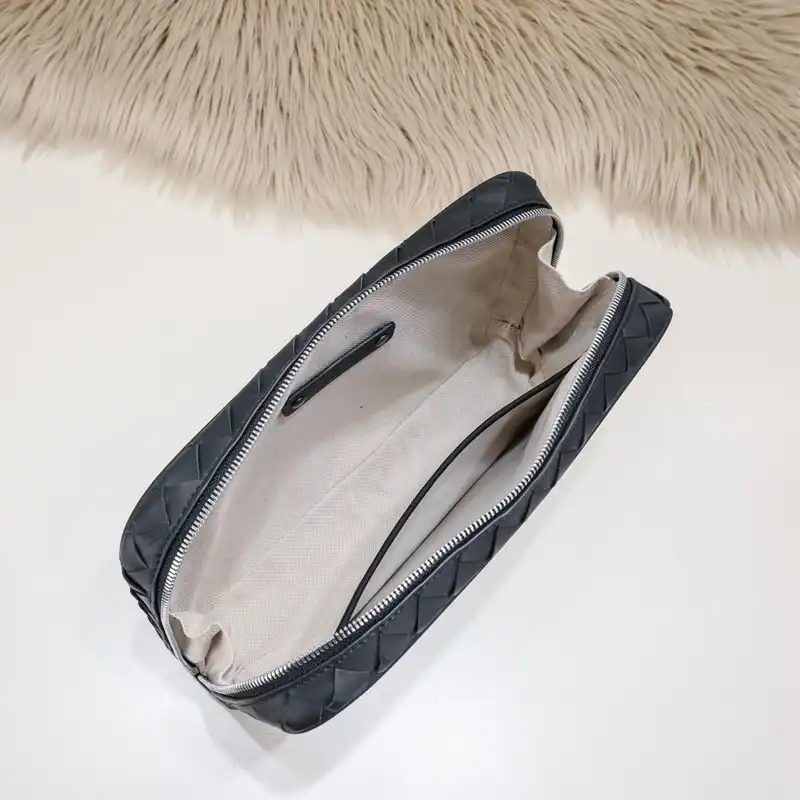 bo*te*ga Ve*ne*ta bags 2401ya0117