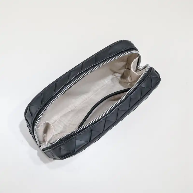 bo*te*ga Ve*ne*ta bags 2401ya0119