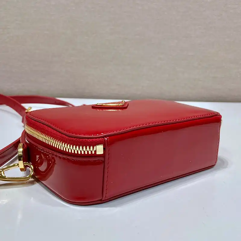 Pra*a bags 2401ya0136