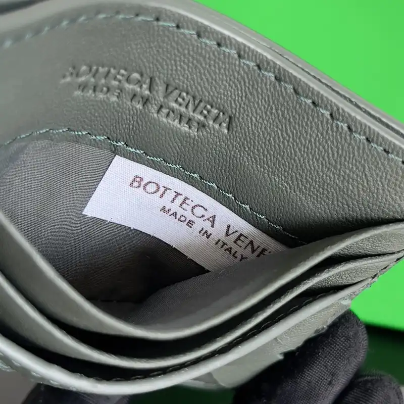 bo*te*ga Ve*ne*ta bags 2401ya0208