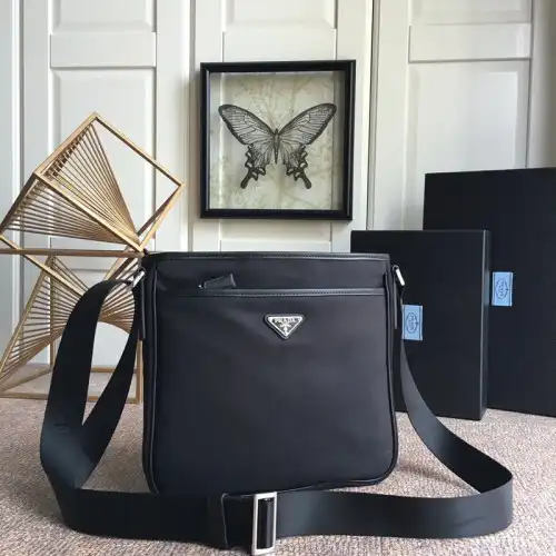 Pra*a bags 2404ya0179