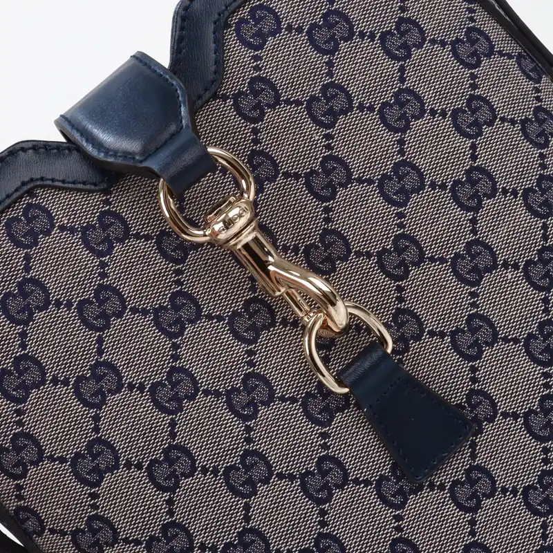 G*u*i bags 2405ya0111