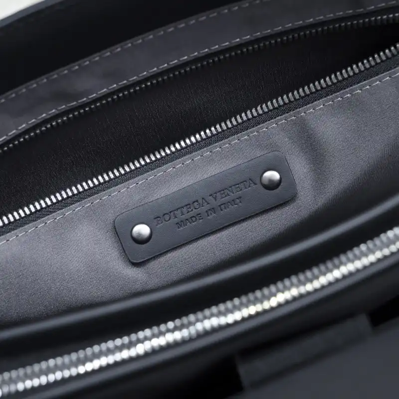 bo*te*ga Ve*ne*ta bags 2406ya0002