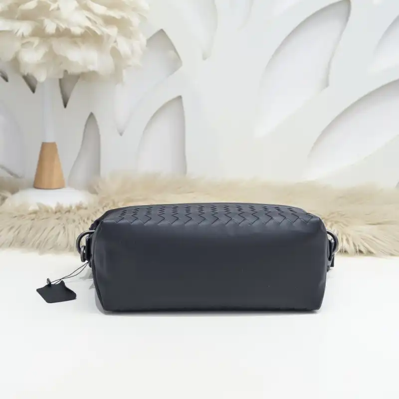 bo*te*ga Ve*ne*ta bags 2406ya0003