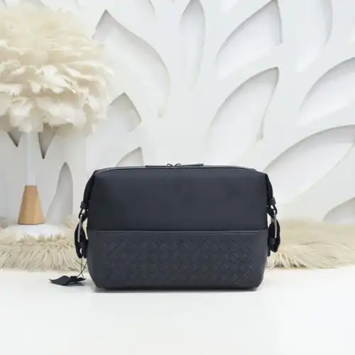 bo*te*ga Ve*ne*ta bags 2406ya0004